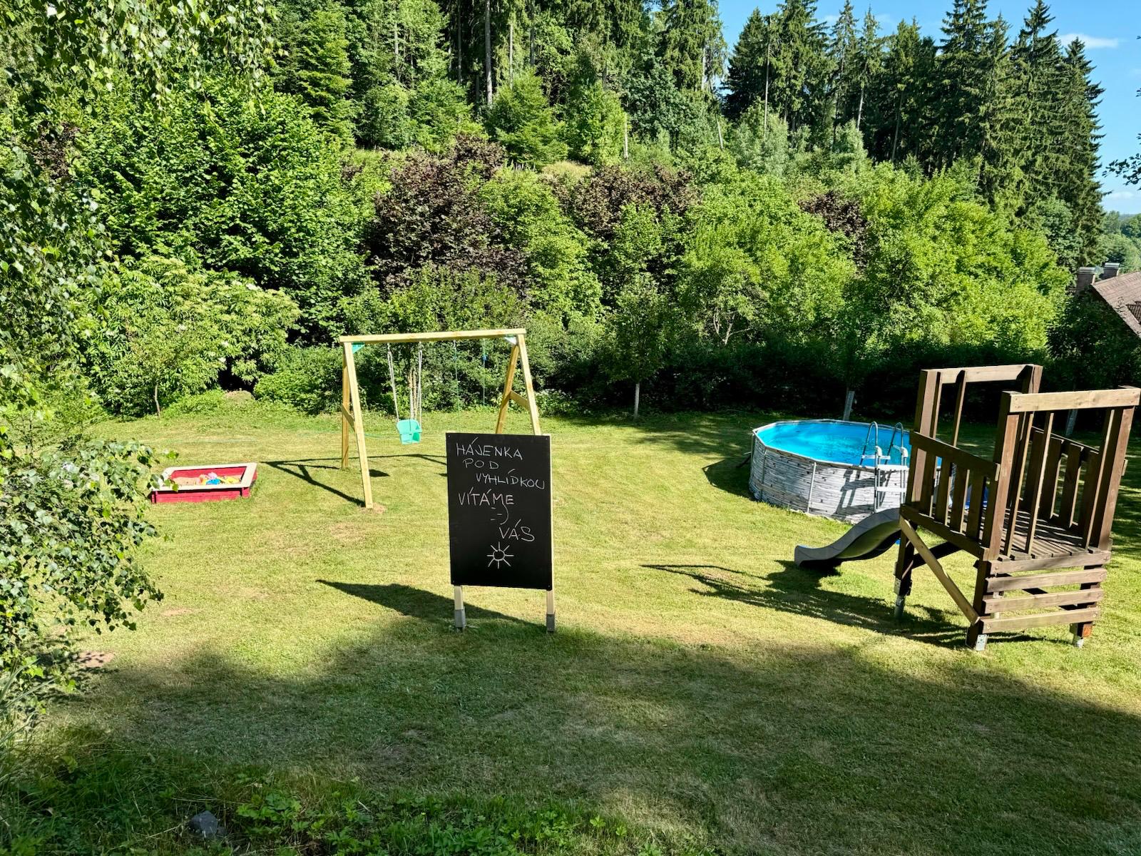 Vyžití pro děti je kolem chalupy dost